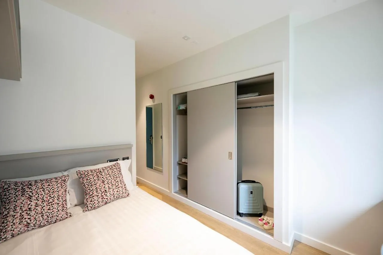 University Of Galway Apartments 0*,
